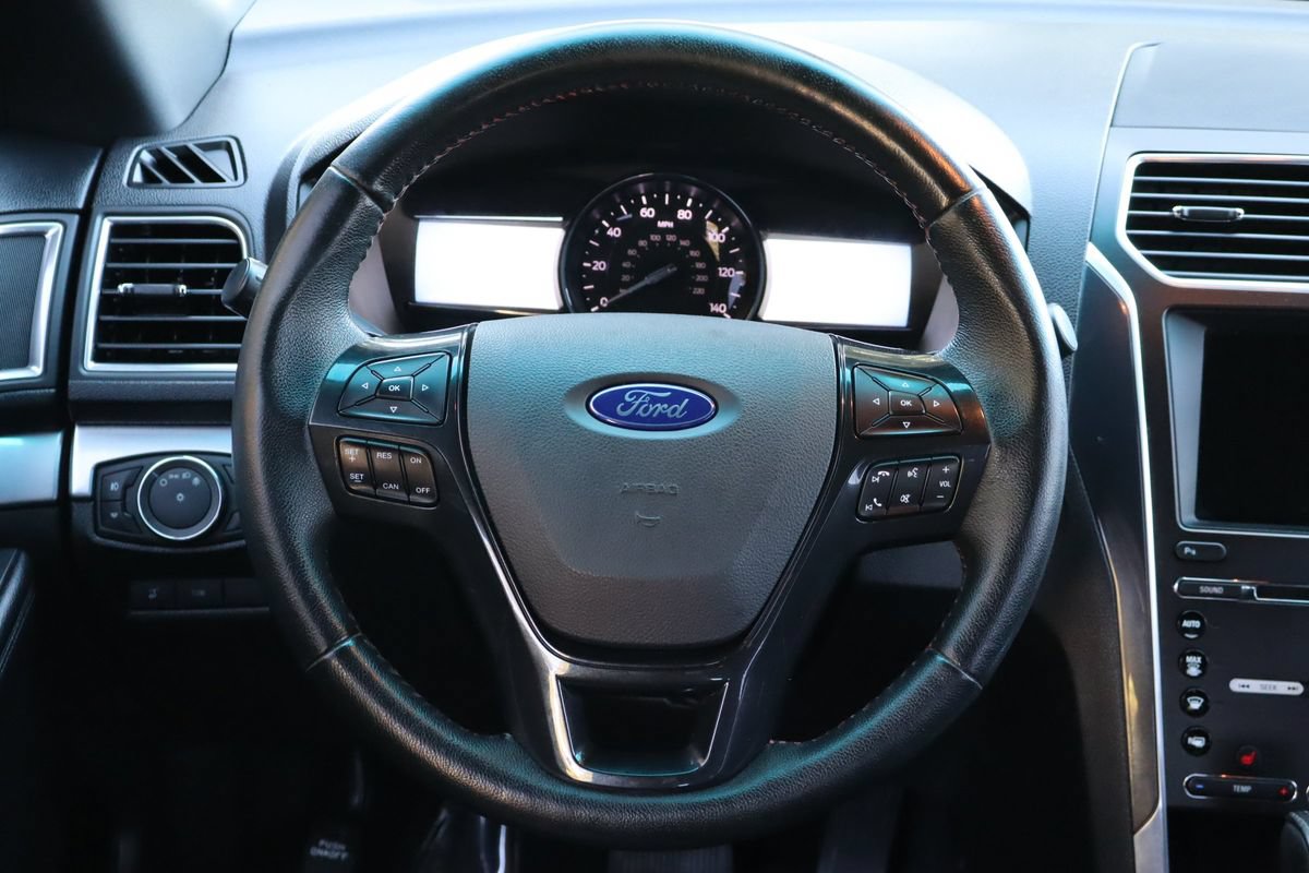 Used 2017 Ford Explorer Sport AWD/4WD image 18