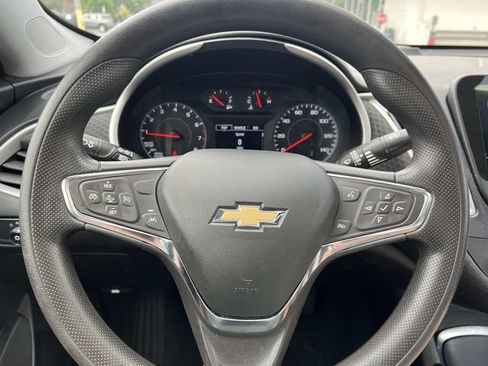 Used 2024 Chevrolet Malibu LT FWD image 18