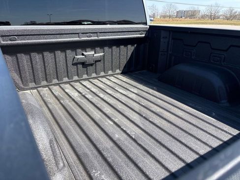 Used 2026 Chevrolet Silverado 1500 Custom Trail Boss w/ Dark Appearance Package AWD/4WD image 30