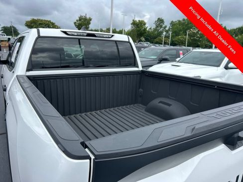 Used 2024 Toyota Tundra SR5 w/ SR5 Convenience Package AWD/4WD image 15