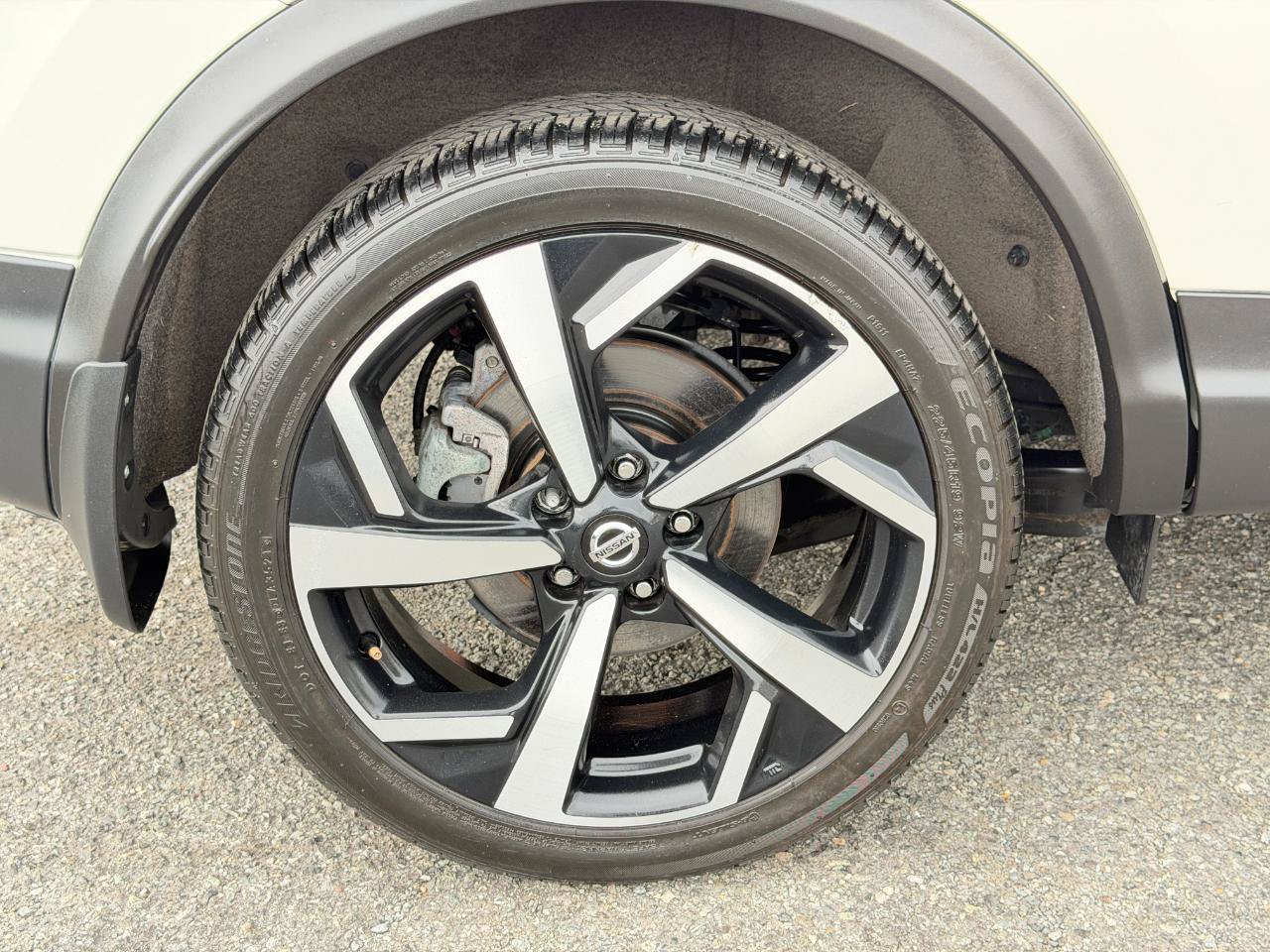 Used 2022 Nissan Rogue Sport SL AWD/4WD image 86