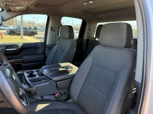 Used 2020 Chevrolet Silverado 1500 LT image 17