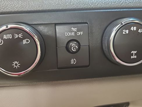 Used 2014 GMC Sierra 2500 SLT image 25