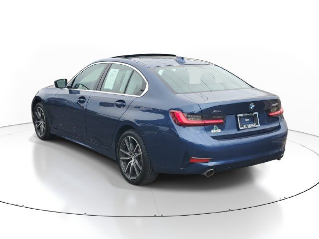 Used 2022 BMW 330i xDrive Sedan w/ Premium Package 2 AWD/4WD image 3