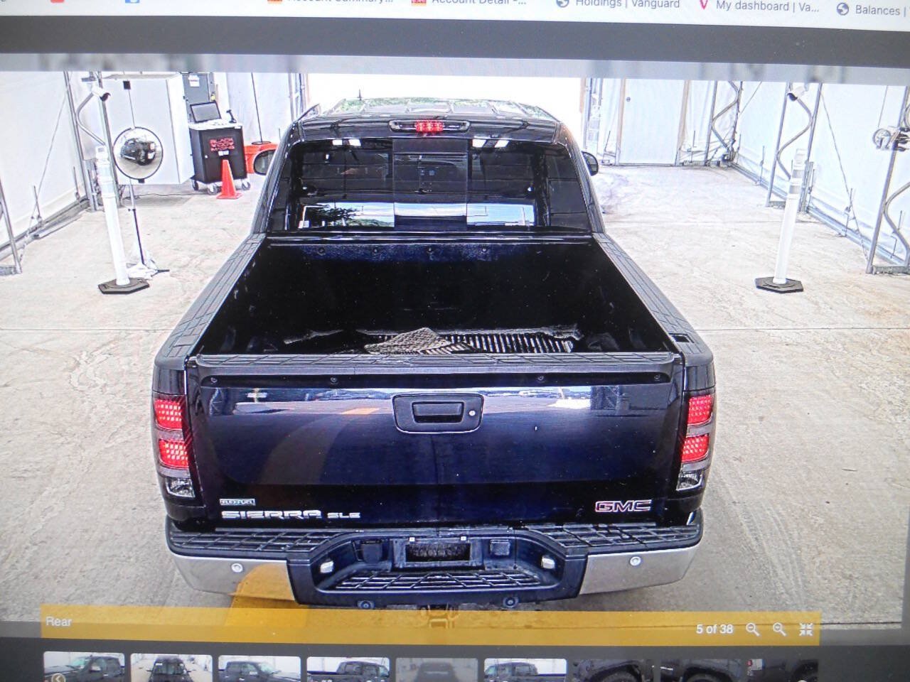 Used 2010 GMC Sierra 1500 SLE w/ (PDW) Pro Sport Package AWD/4WD image 20