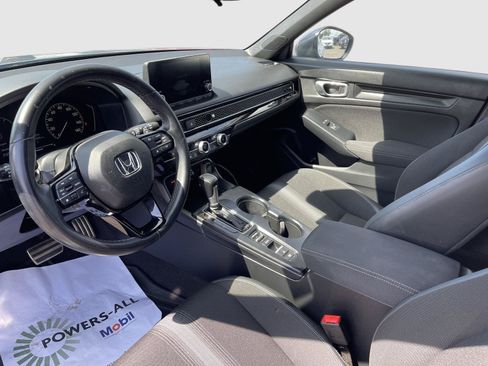 Used 2023 Honda Civic Sport image 4
