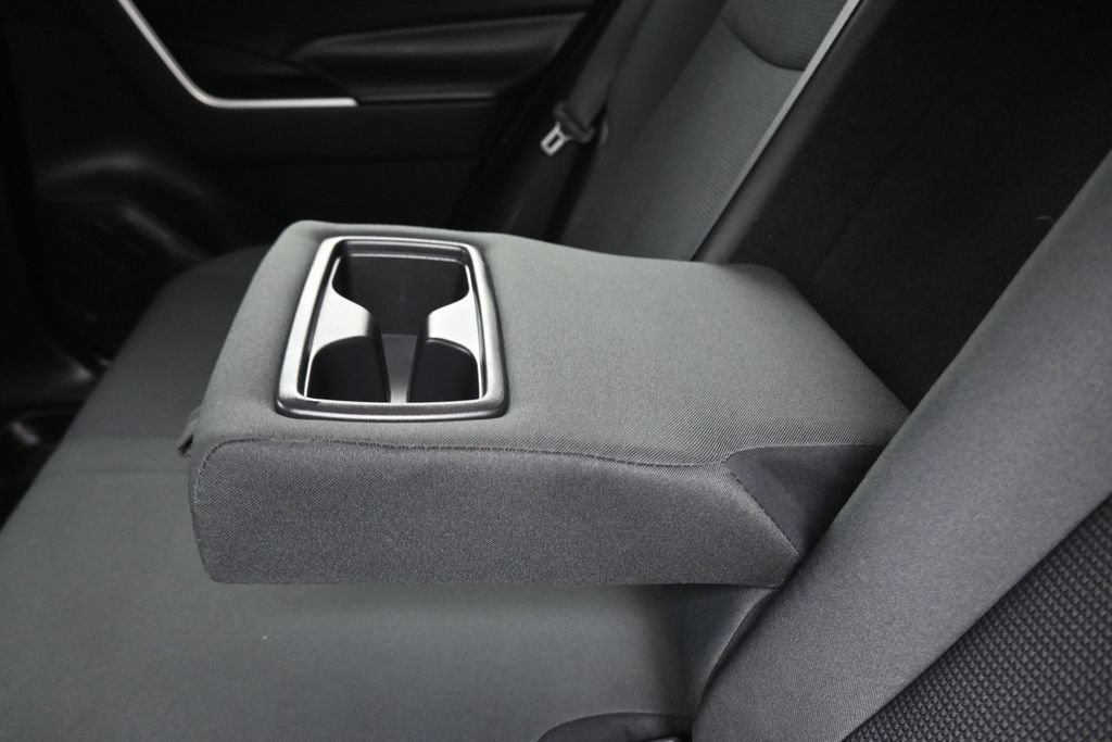 Used 2019 Toyota RAV4 LE FWD image 30