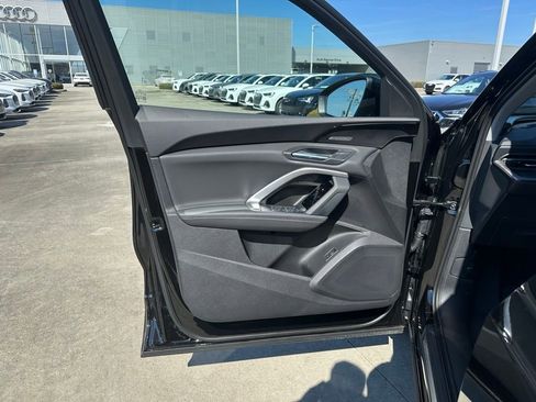 New 2025 Audi Q5 Premium Plus image 9