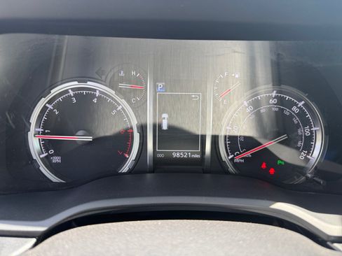Used 2021 Toyota 4Runner Nightshade AWD/4WD image 13