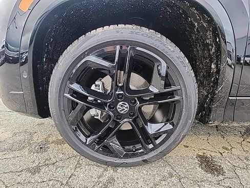 New 2026 Volkswagen Tiguan SE R-Line AWD/4WD image 15