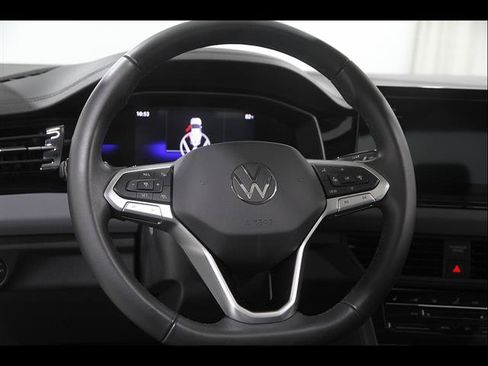 Certified 2026 Volkswagen Jetta SE FWD image 7