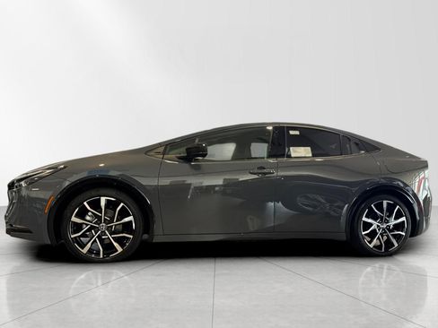 New 2026 Toyota Prius Plug-In Hybrid image 6