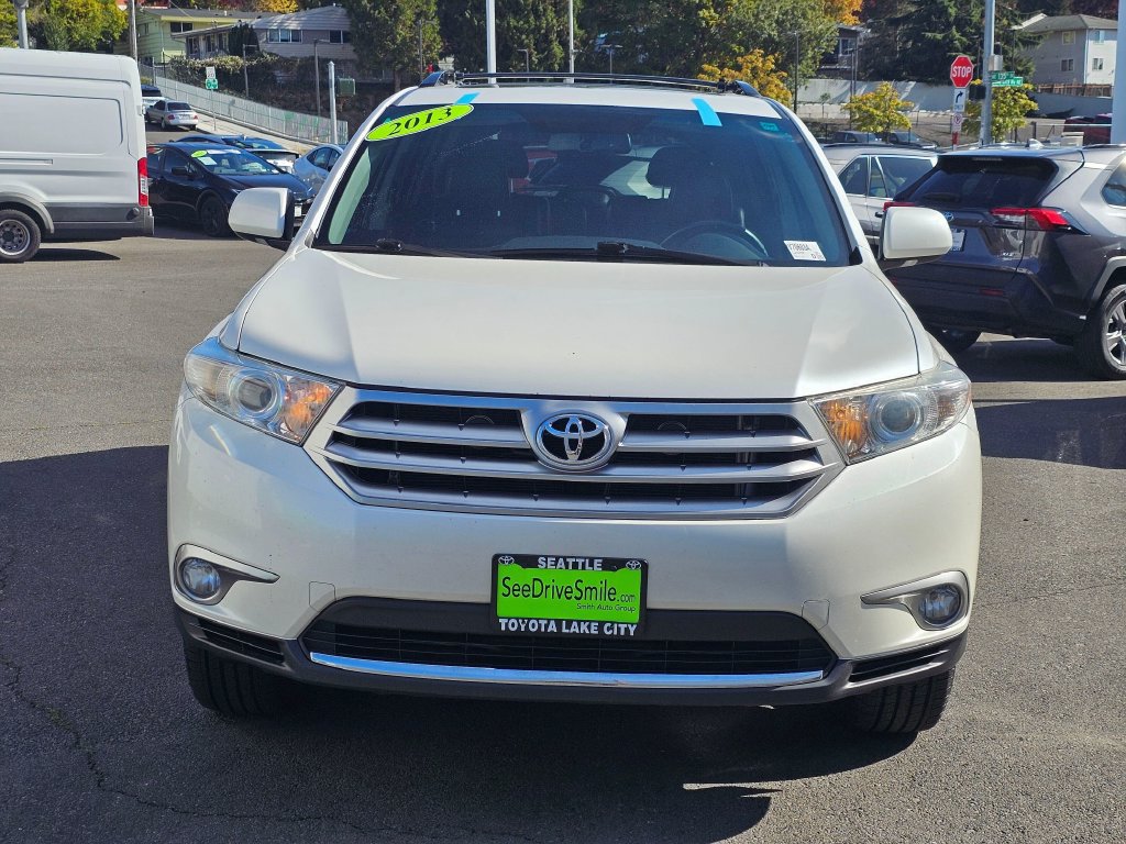 Used 2013 Toyota Highlander Limited AWD/4WD image 2
