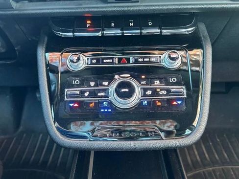 Used 2020 Lincoln Corsair Reserve w/ Elements Package image 32