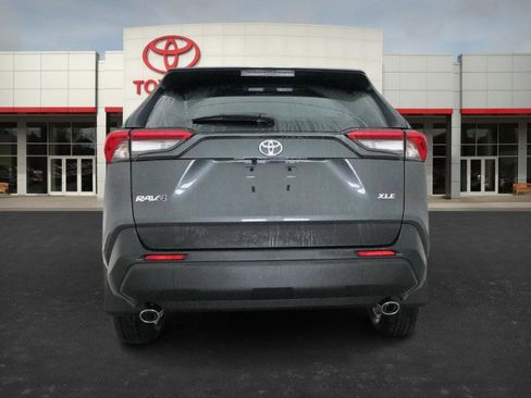 New 2025 Toyota RAV4 XLE image 17