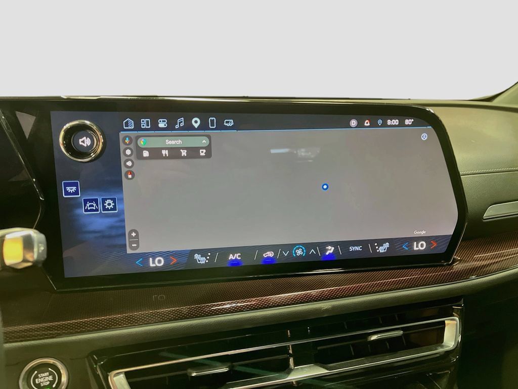 Used 2025 Chevrolet Traverse Z71 AWD/4WD image 13
