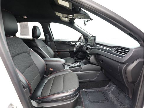Used 2023 Ford Escape ST-Line w/ Tech Pack #1 AWD/4WD image 22