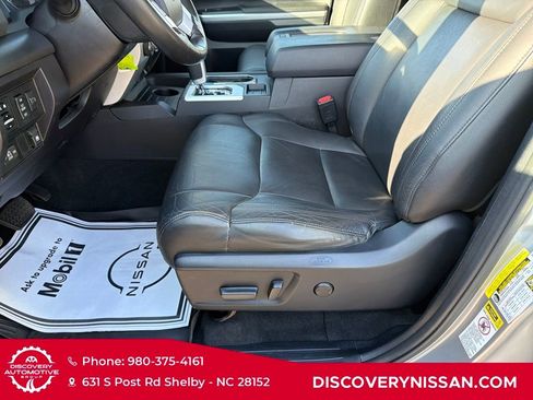 Used 2015 Toyota Tundra SR5 w/ SR5 Upgrade Package image 12