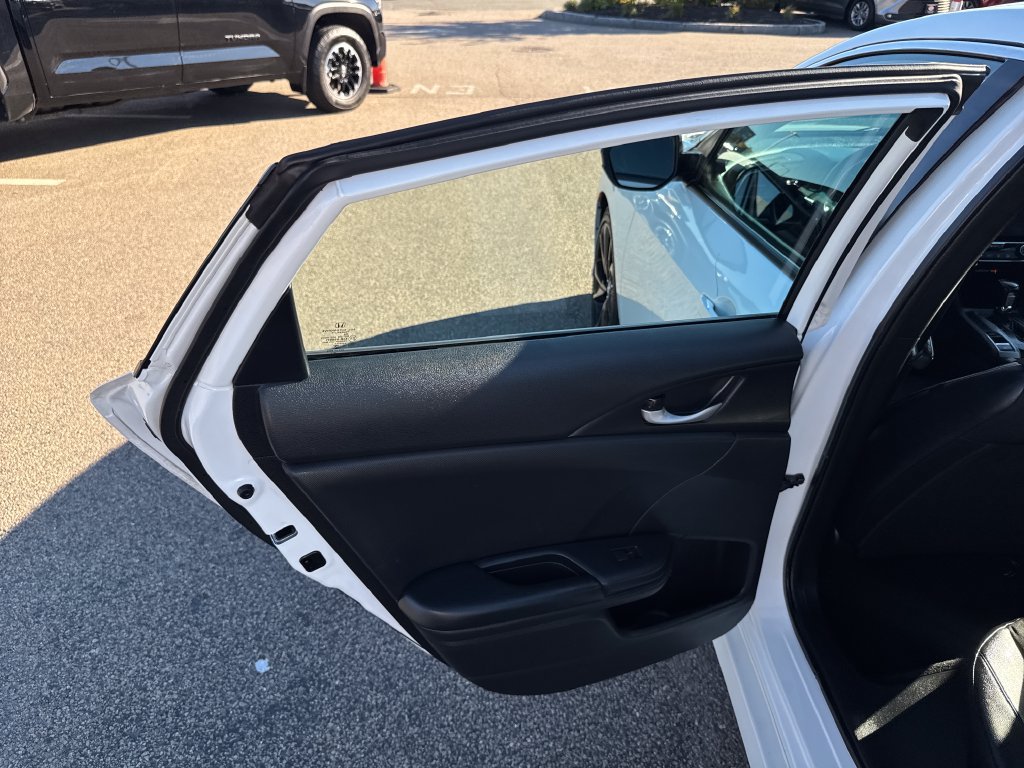 Used 2020 Honda Civic Sport image 35