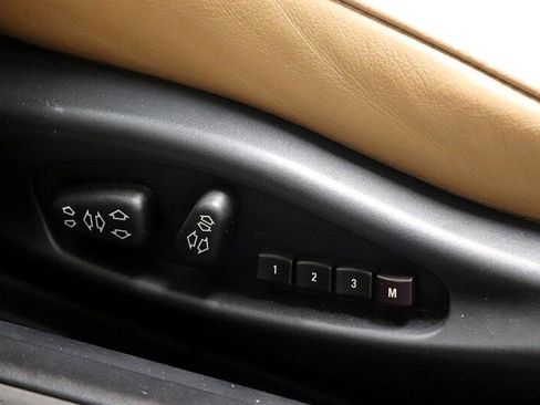 Used 2004 BMW 325Ci Convertible image 41