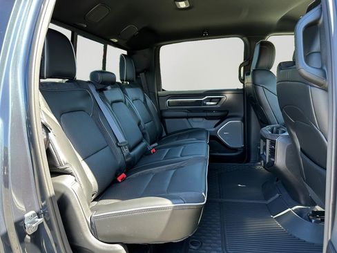 New 2026 RAM 1500 Laramie AWD/4WD image 13