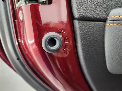 Used 2021 Jeep Gladiator Mojave image 36