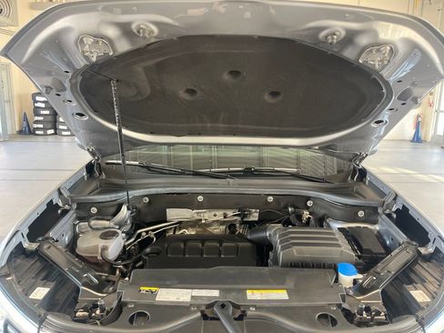Certified 2024 Volkswagen Atlas SE AWD/4WD image 6