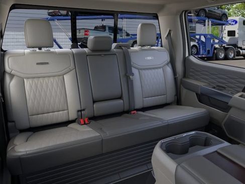 New 2026 Ford F350 Platinum w/ Platinum Plus Package AWD/4WD image 13
