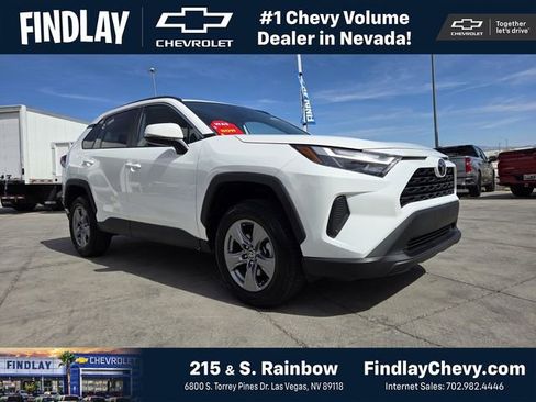 Used 2022 Toyota RAV4 XLE FWD image 1