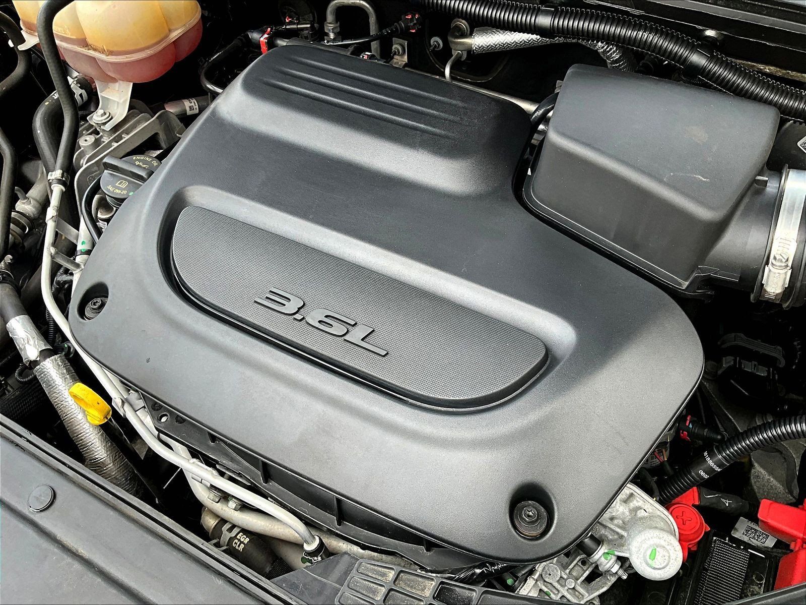 Used 2022 Chrysler Pacifica Touring-L FWD image 30