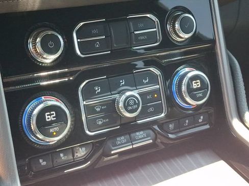 Used 2023 GMC Yukon Denali w/ Max Trailering Package AWD/4WD image 14