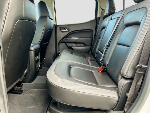 Used 2022 GMC Canyon AT4 w/ Trailering Package image 22