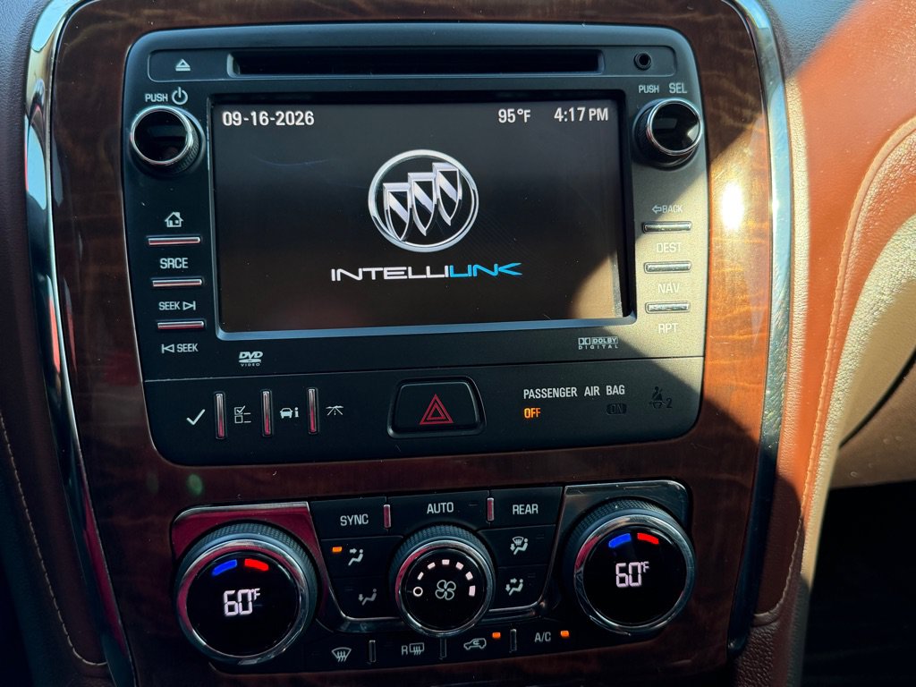 Used 2013 Buick Enclave Premium FWD image 33