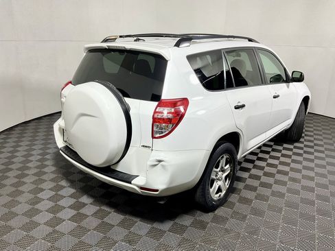 Used 2011 Toyota RAV4 4WD image 11