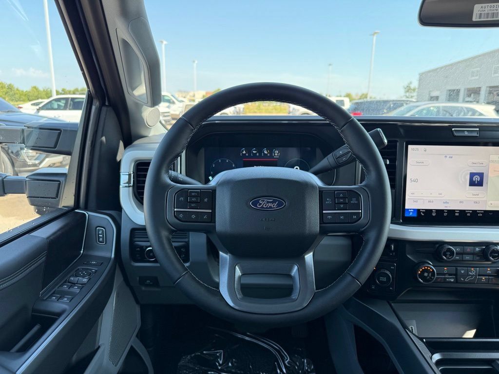 New 2027 Ford F250 XLT w/ XLT Premium Package AWD/4WD image 24