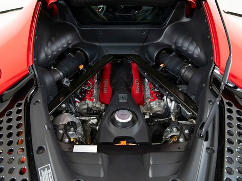 Certified 2021 Ferrari SF90 Stradale AWD/4WD image 28