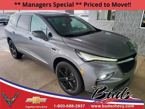Used 2024 Buick Enclave Essence w/ Experience Buick Package image 1