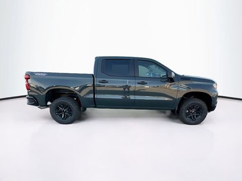 New 2026 Chevrolet Silverado 1500 Custom Trail Boss w/ LPO, Dark Essentials Package AWD/4WD image 7