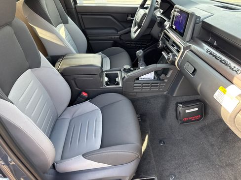 New 2026 Toyota Tacoma TRD Off-Road AWD/4WD image 17