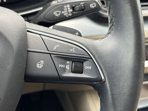 Used 2025 Audi Q5 2.0T Premium image 19