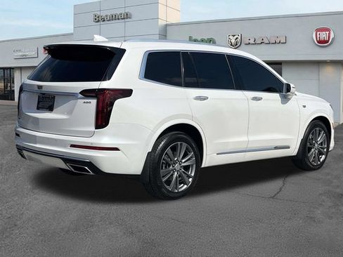 Used 2020 Cadillac XT6 FWD image 7