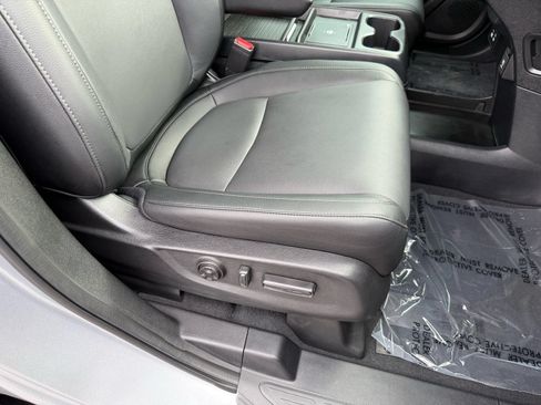 Used 2026 Honda Odyssey EX-L image 32