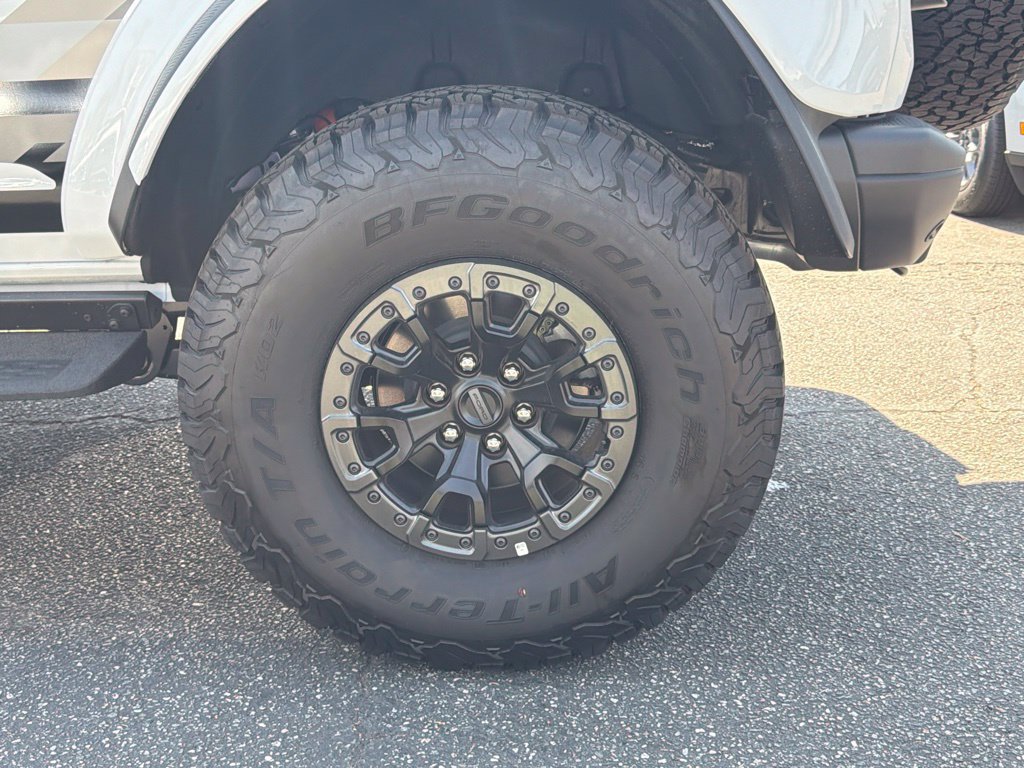 New 2026 Ford Bronco Raptor w/ Interior Carbon Fiber Pack AWD/4WD image 18