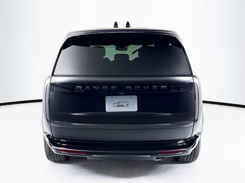 New 2026 Land Rover Range Rover Long Wheelbase SE AWD/4WD image 6