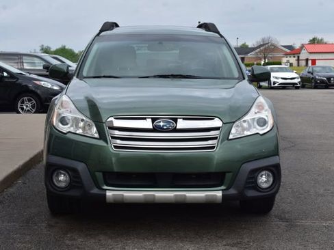 Used 2013 Subaru Outback 2.5i Limited w/ Moonroof Pkg AWD/4WD image 12