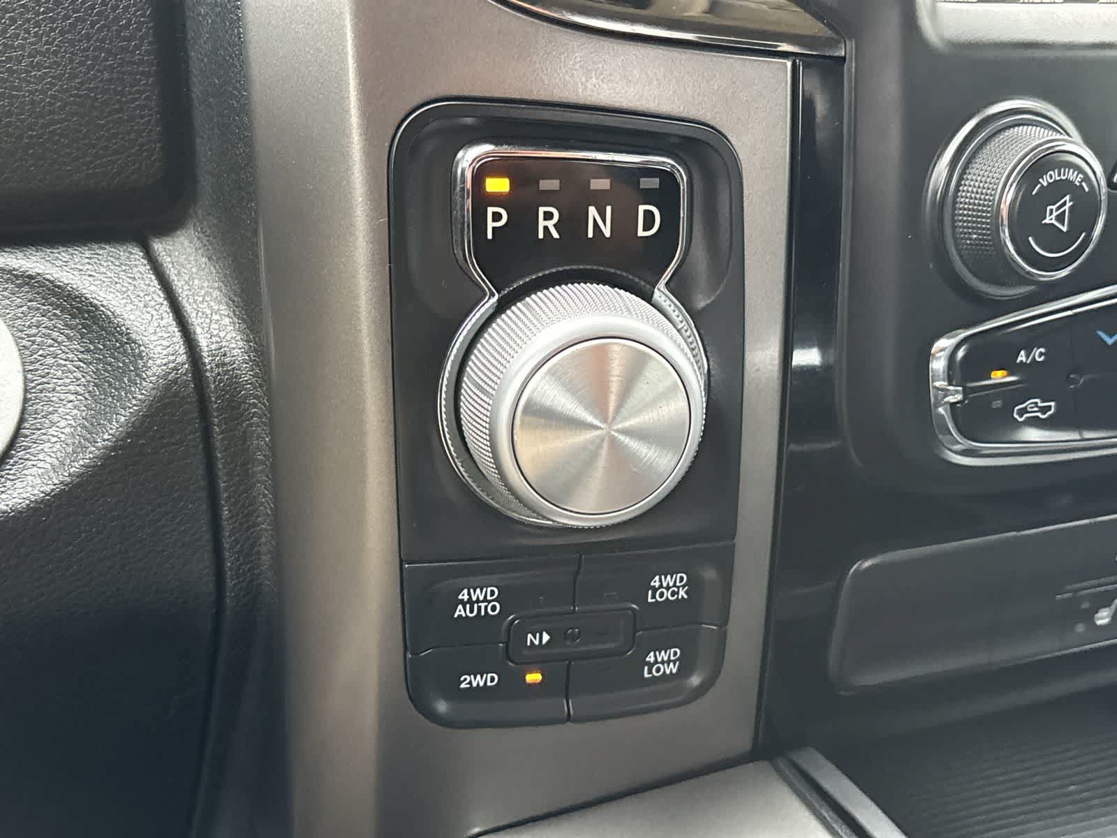 Used 2018 RAM 1500 Sport w/ Convenience Group AWD/4WD image 28
