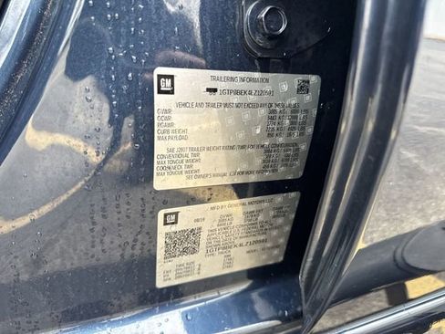 Used 2020 GMC Sierra 1500 SLE w/ SLE Value Package image 31