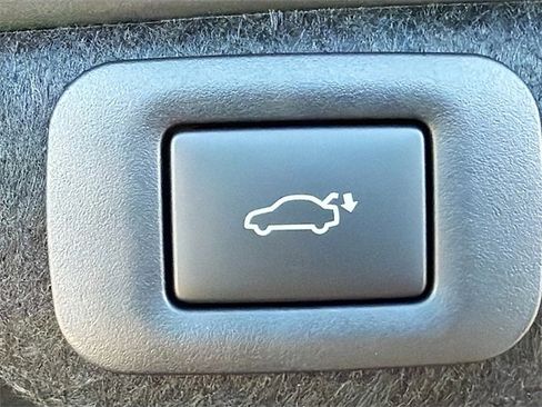 New 2025 Lexus ES 350 w/ Premium Package image 13