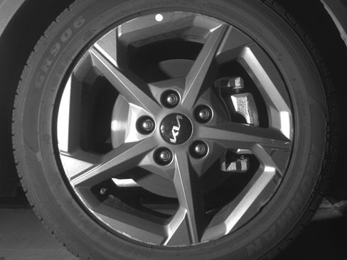 Used 2025 Kia K4 FWD image 13