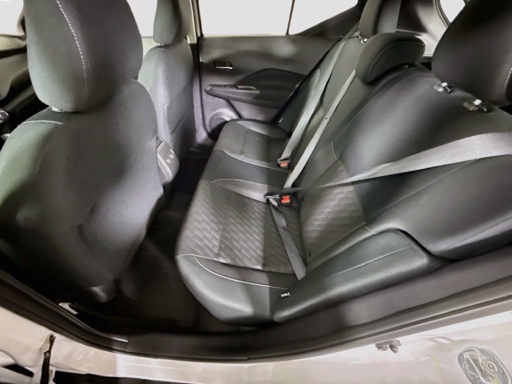 Used 2024 Nissan Kicks SV FWD image 25